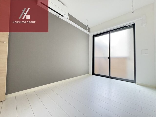 物件内観写真5　(ゆったりした洋室です)