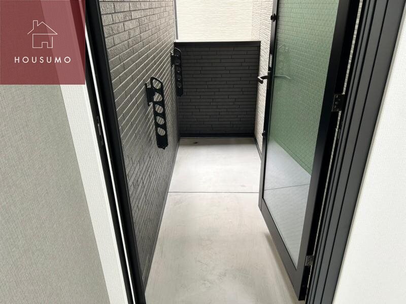 物件内観写真14　(バルコニー付きです)