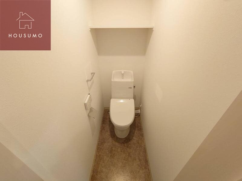 物件内観写真9　(落ち着いたトイレです)