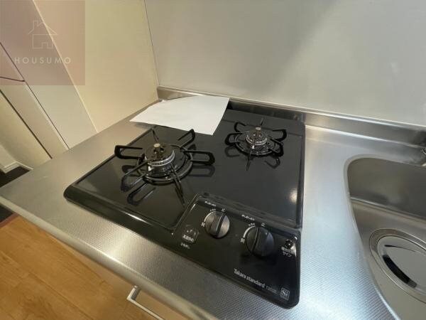 物件内観写真23　(コンパクトなキッチンで掃除もラクラク)