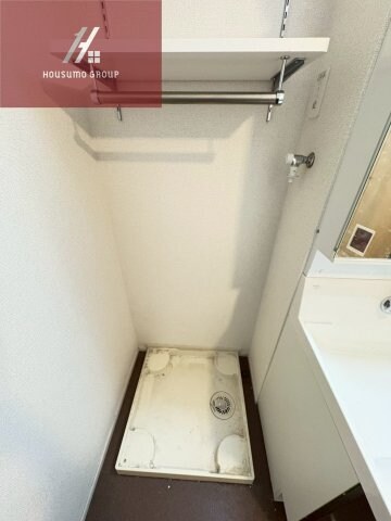 物件内観写真13　(内装は落ち着いています)