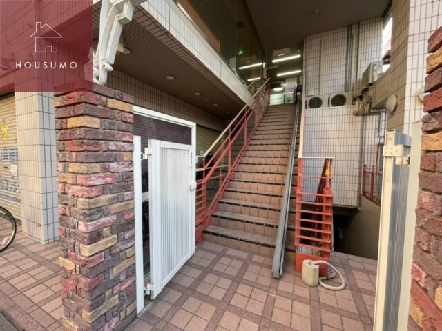 物件内観写真15　(階段です)