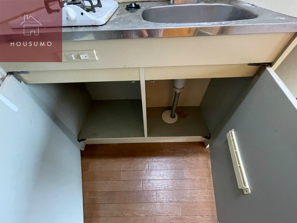 物件内観写真17　(コンパクトなキッチンで掃除もラクラク)