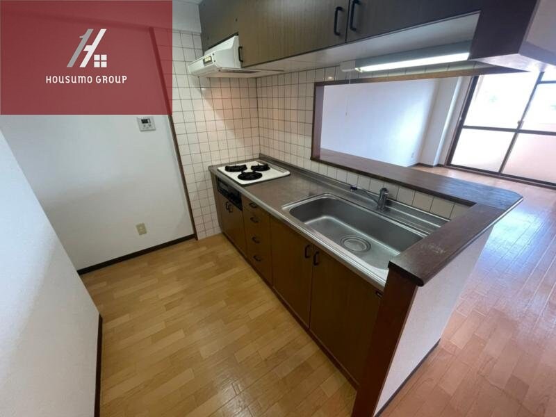 物件内観写真6　(お料理しやすいキッチンです)