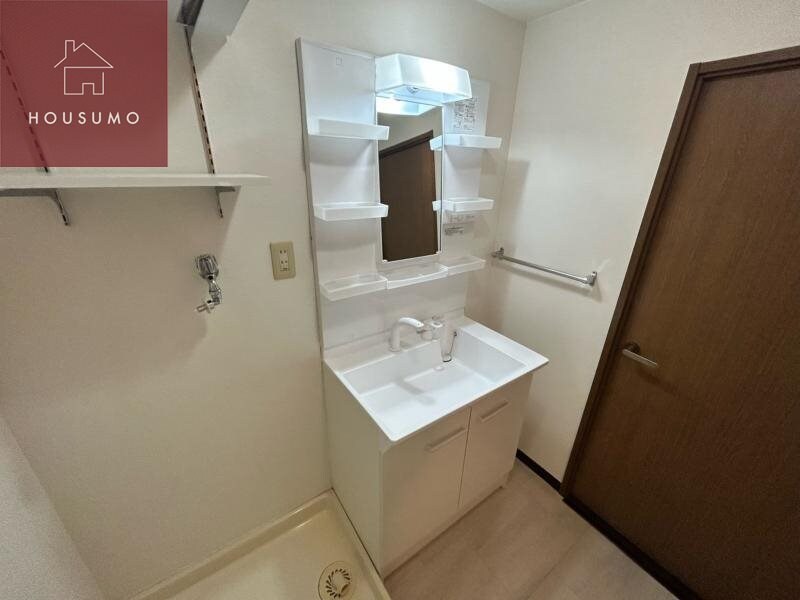 物件内観写真19　(独立洗面台です)