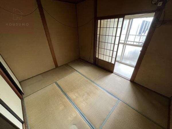 物件内観写真22　(フローリングだけでなく、和室もあります)