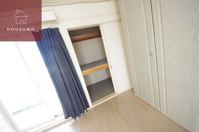 物件内観写真22　(便利な収納スペースです)