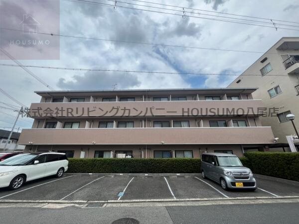 物件外観写真3　(外観もきれいです)