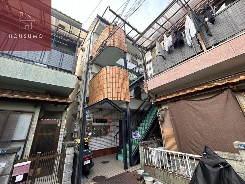 物件外観写真1　(外観も気になるポイント)