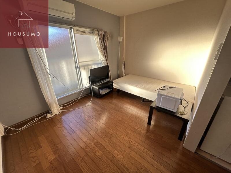 物件内観写真29　(落ち着いた色調の洋室です)