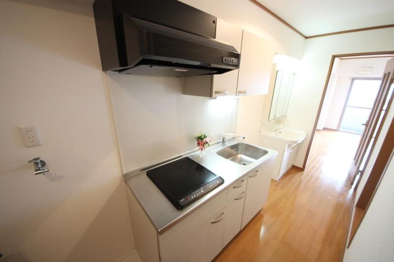 物件内観写真5　(十分な収納スペースがあります)