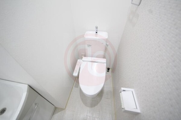 トイレ(清潔感のあるトイレです)