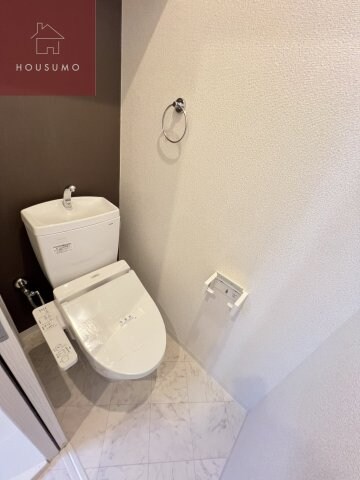 物件内観写真8　(清潔感のあるトイレです)