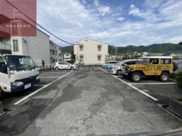 駐車場(駐車場完備です)
