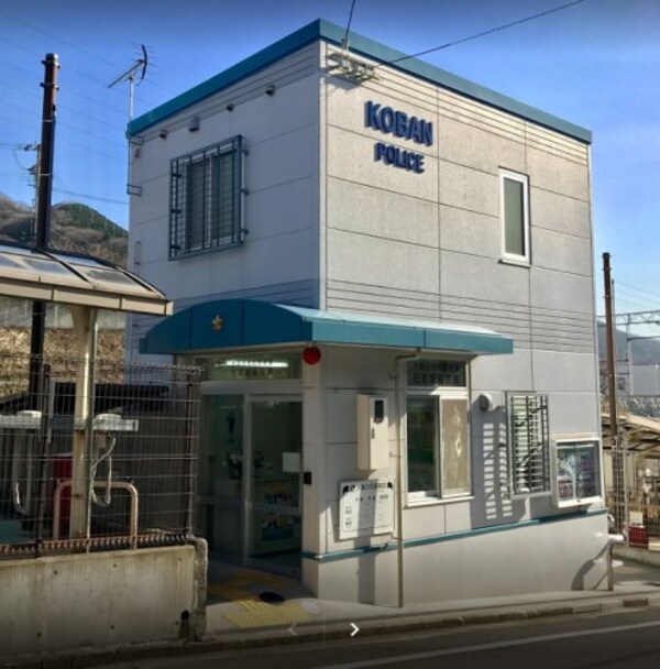 周辺環境(枚岡警察署石切駅前交番 704m)