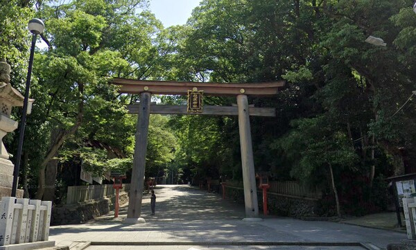 周辺環境(河内国一之宮 枚岡神社 1573m)