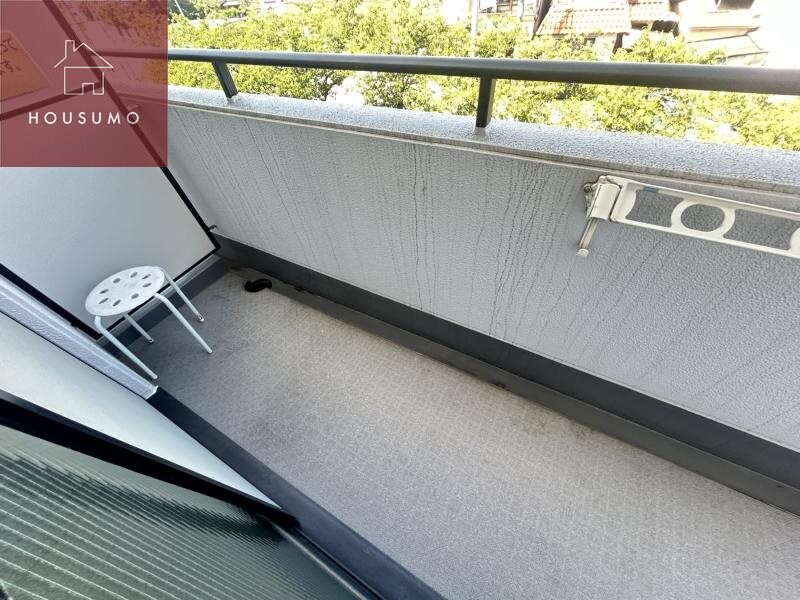 物件内観写真13　(バルコニーからの眺めを楽しみながら食事をしませんか)