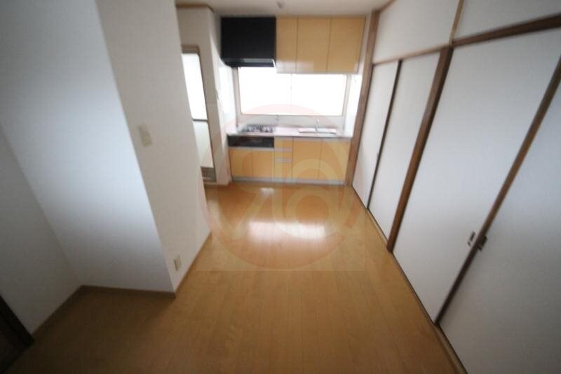 物件内観写真6　(使いやすい居間です)