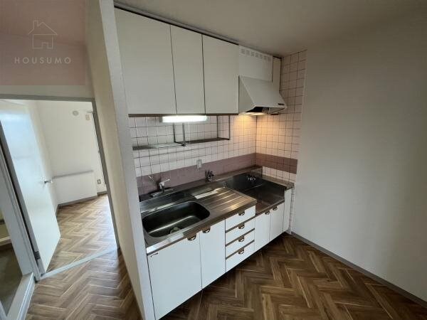 キッチン(キッチンでお料理をお楽しみください)