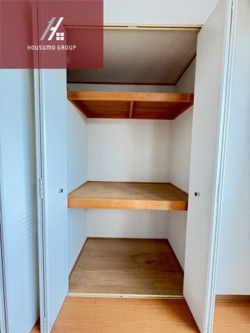 物件内観写真16　(ちょっとした収納スペースも充実しています)