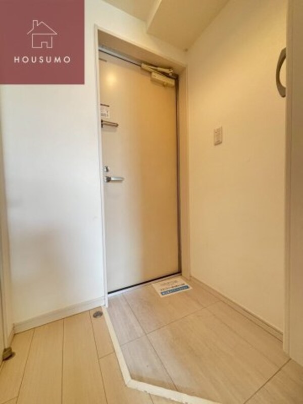 玄関(毎日通る玄関はこちらです)