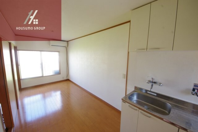 物件内観写真28　(ゆったり過ごせる居間です)