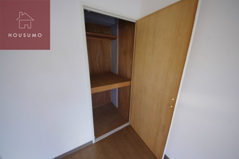 物件内観写真20　(便利な収納スペースです)