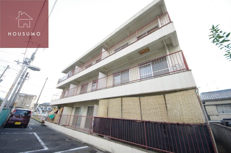 物件外観写真5　(外観もきれいです)