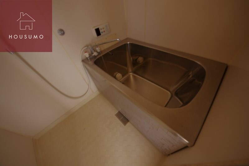 物件内観写真18　(落ち着いた空間のお風呂です)