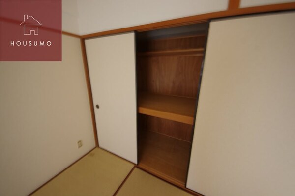 収納(便利な収納スペースです)