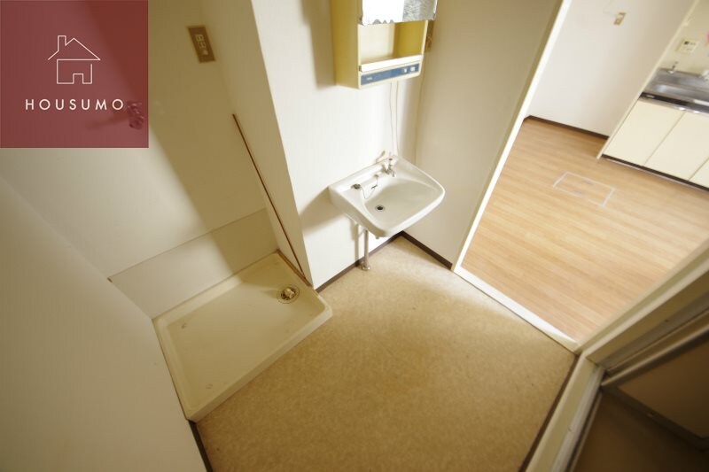 物件内観写真23　(脱衣スペースもあります)