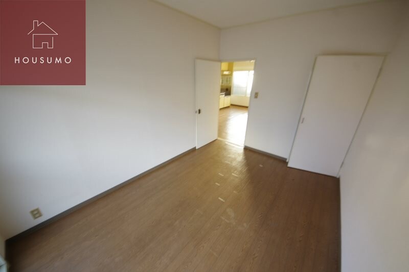 物件内観写真26　(使い勝手のいい寝室です)