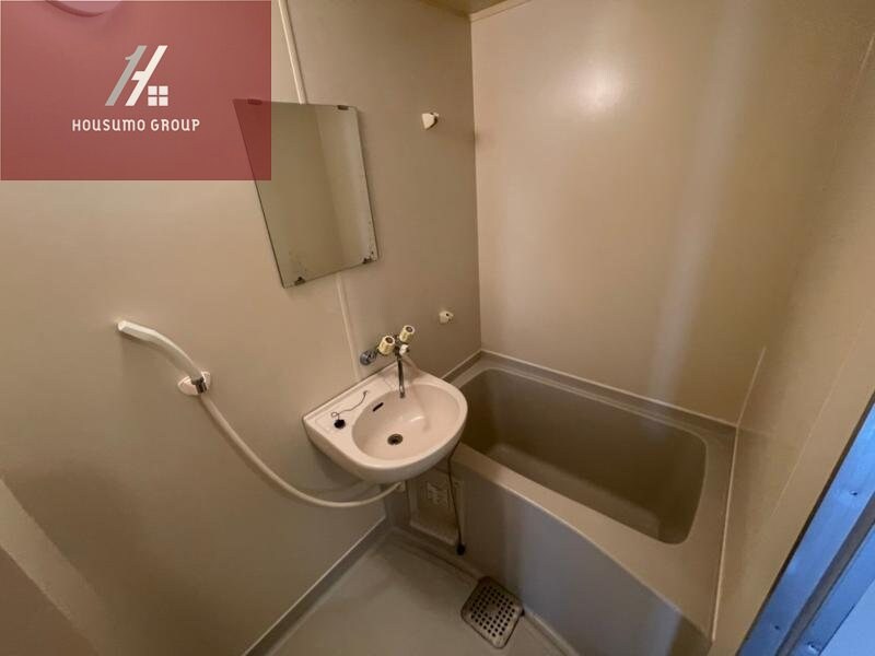 物件内観写真8　(お風呂です)