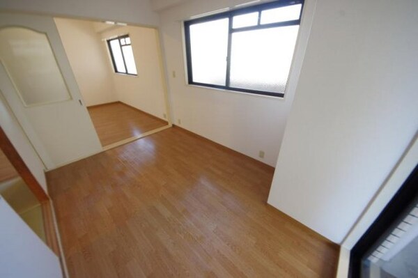 寝室(寝室にぴったりのお部屋です)