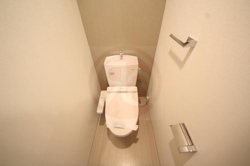 物件内観写真10　(清潔感のあるトイレです)