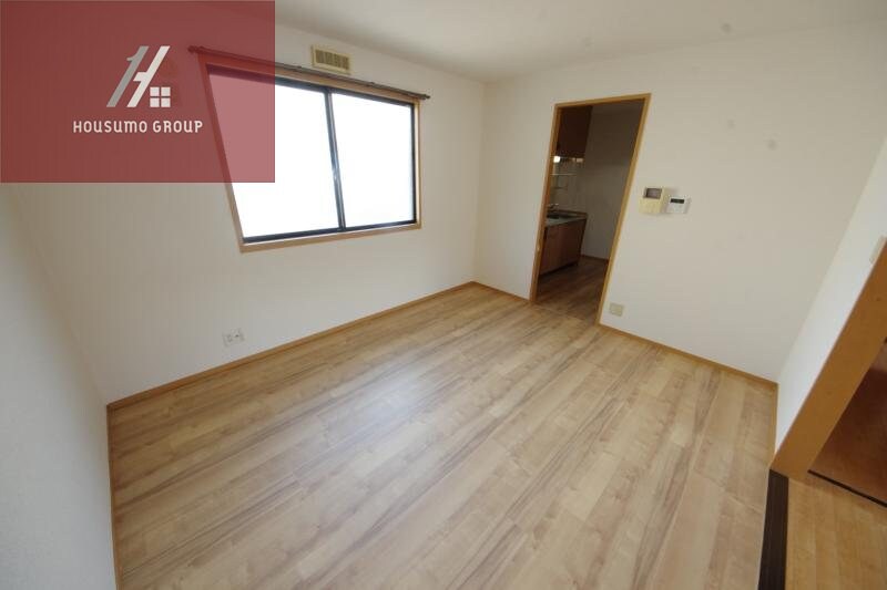 物件内観写真7　(使い勝手のいい洋室です)