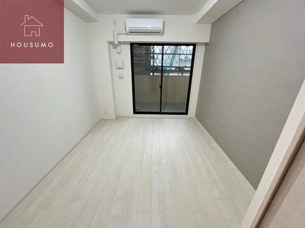 居室(おしゃれな居間です
同施工会社・同型モデルの室内です。（参考)