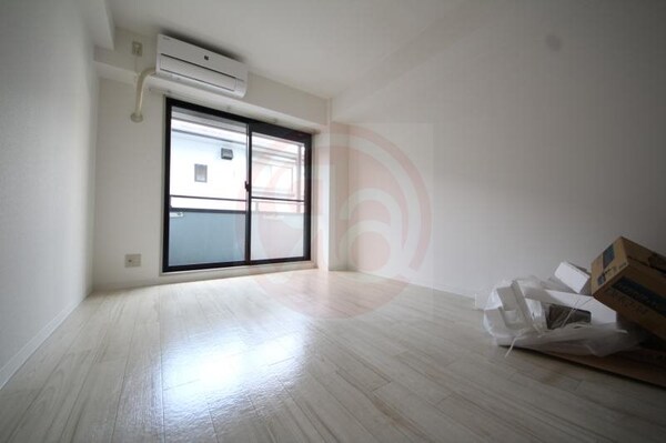 洋室(洋室です)