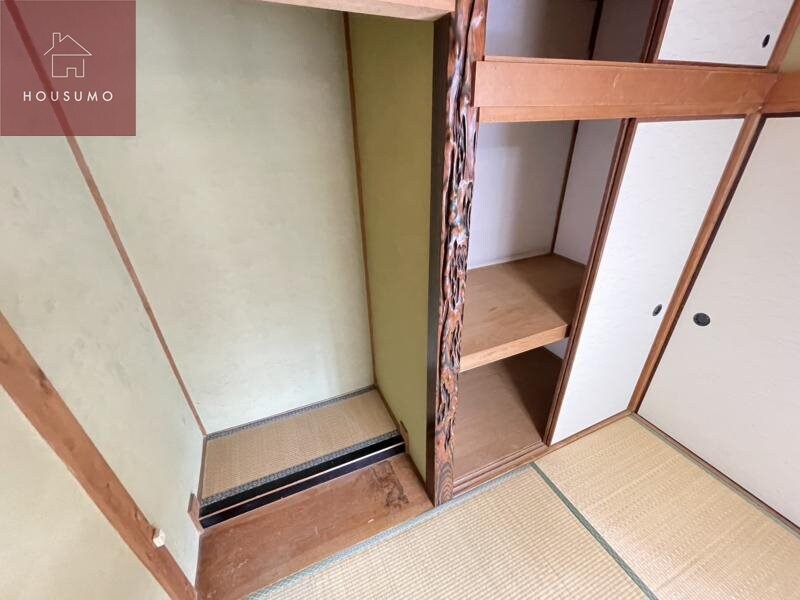 物件内観写真24　(たっぷりとした収納スペースです)