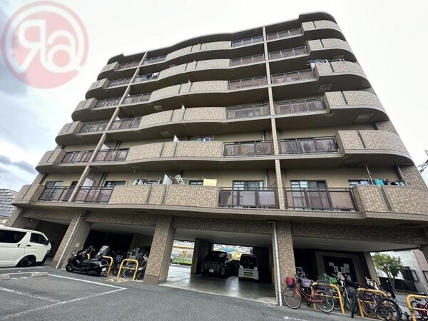 外観(落ち着いた雰囲気の外観です)