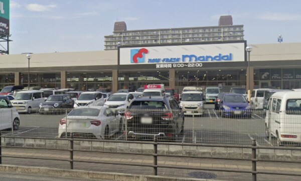 周辺環境(万代　ニトリモール東大阪 653m)