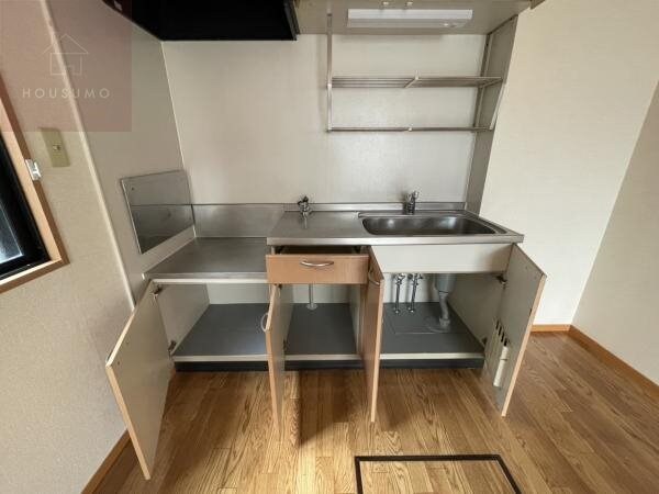 収納(便利な収納スペースです)