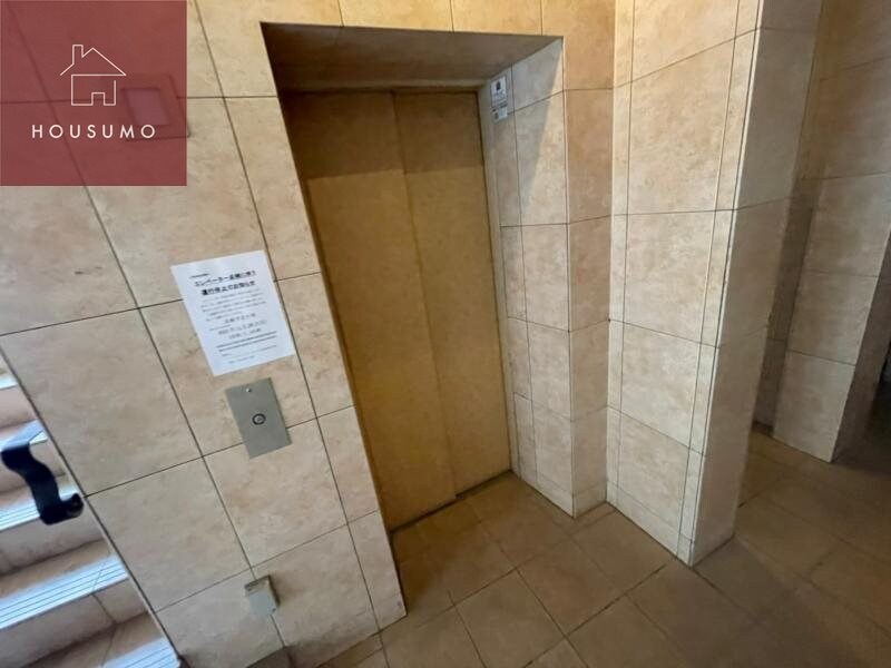 物件内観写真15　(エレベーターあり)