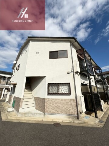 物件外観写真1　(きれいな外観です)