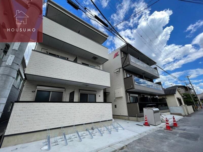 物件外観写真3　(外観もきれいです)