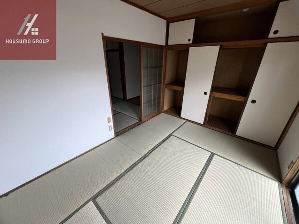 和室(い草の香りが落ち着く素敵な和室です)