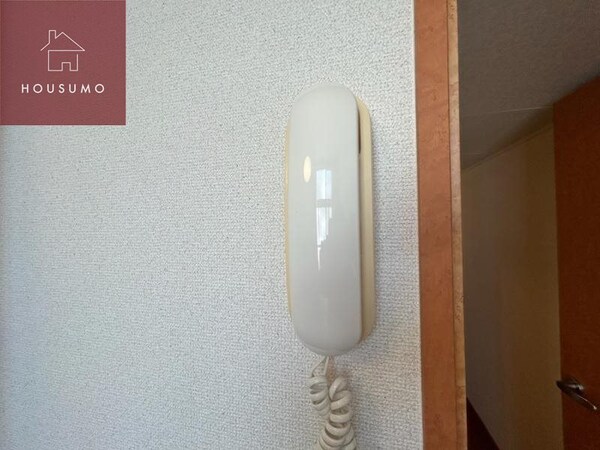 建物設備(インターホンです)