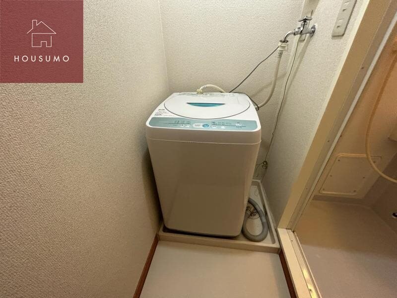 物件内観写真19　(洗濯機付き)