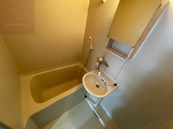 物件内観写真6　(お風呂です)