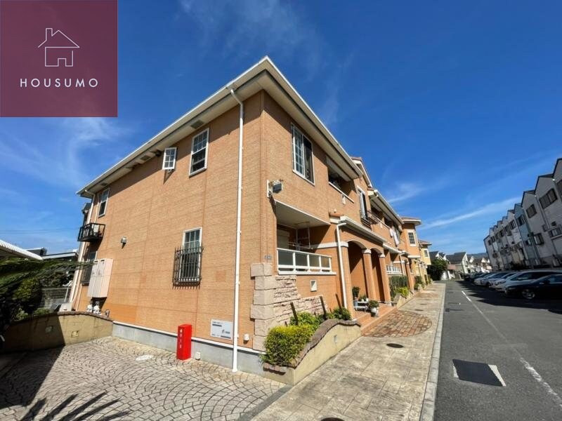 物件外観写真1　(物件の外観です)